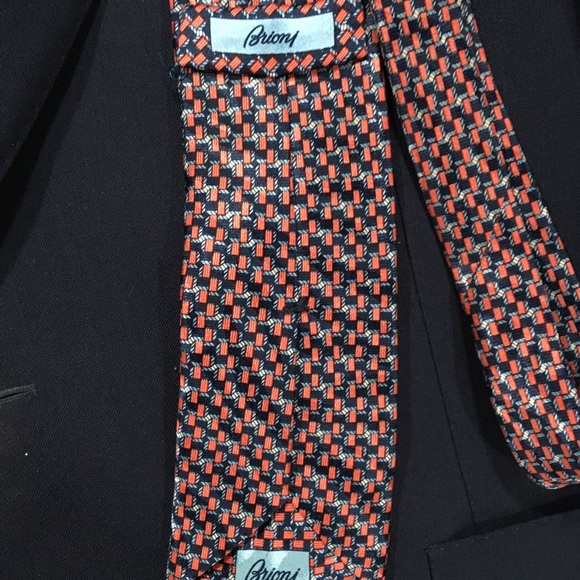 BRIONI- Blue and red printed pattern necktie. - Picture 2 of 4